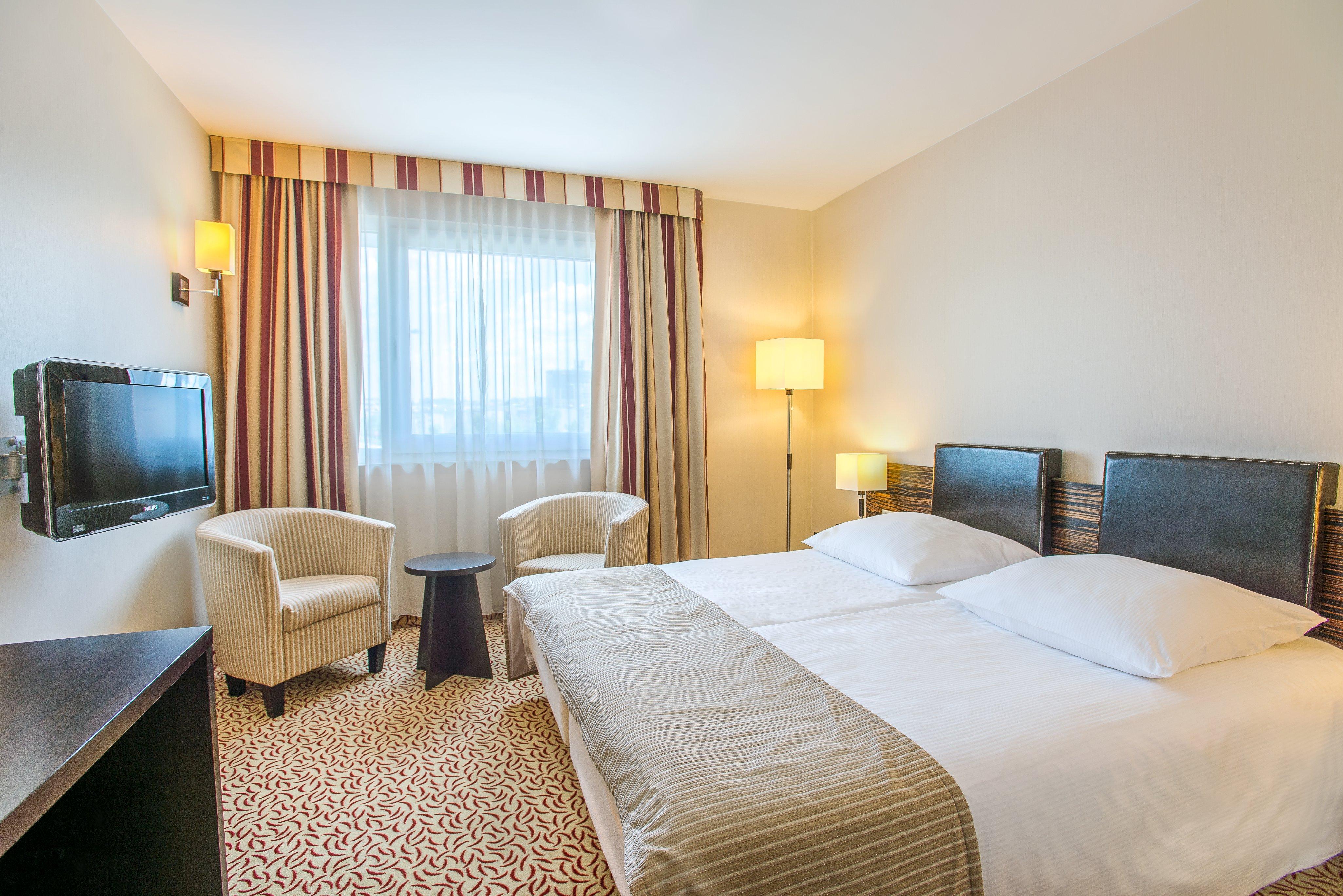 Qubus Hotel Kielce Exterior photo