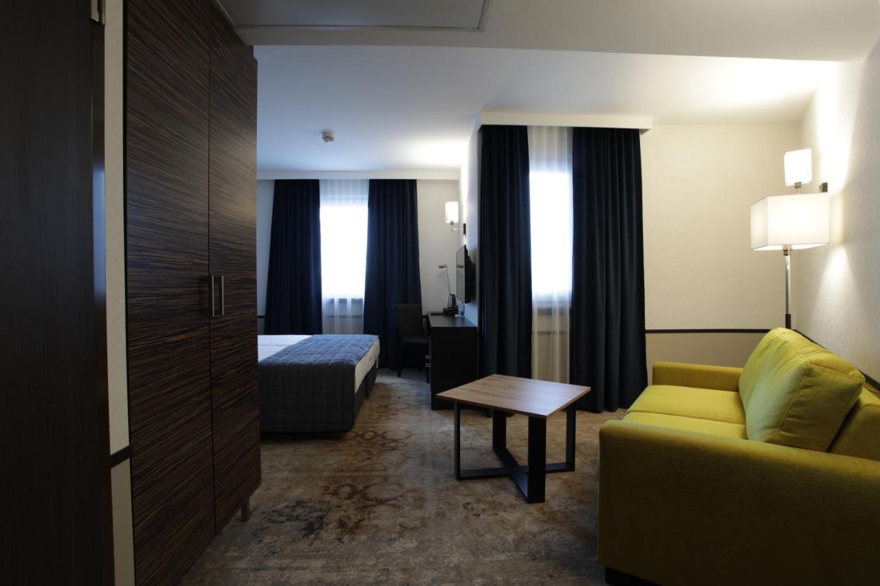 Qubus Hotel Kielce Exterior photo