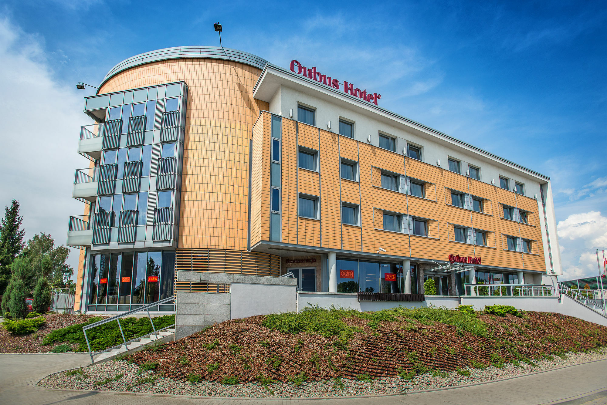 Qubus Hotel Kielce Exterior photo